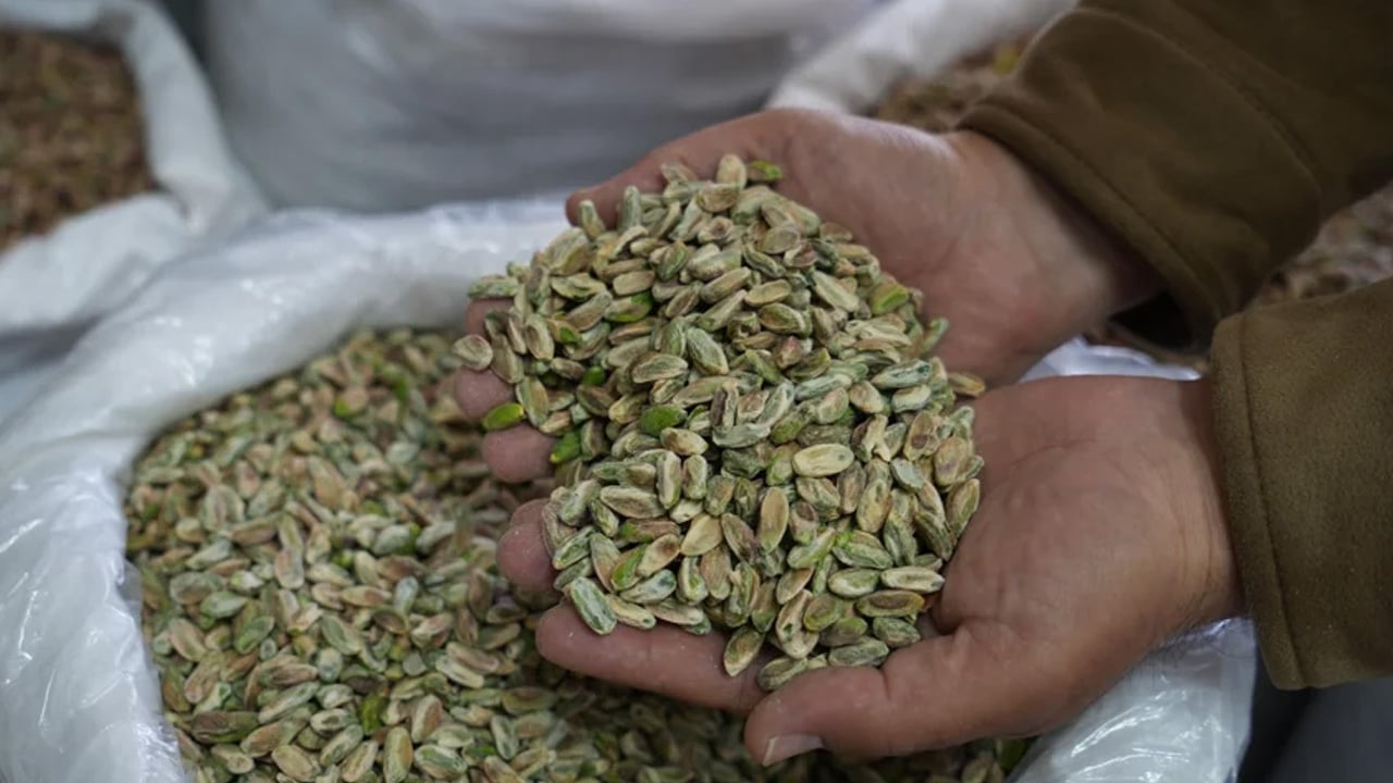 Foto - İran-ABD ve İsrail savaşında görüşmeler tıkandı: İçi vitamin dolu Antep fıstığı depolarda değer kazanıyor! 