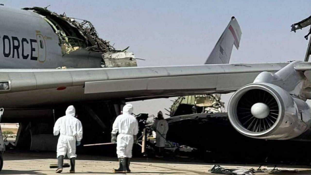 Foto - İran çetin ceviz çıktı! ABD’nin casus uçağı paramparça