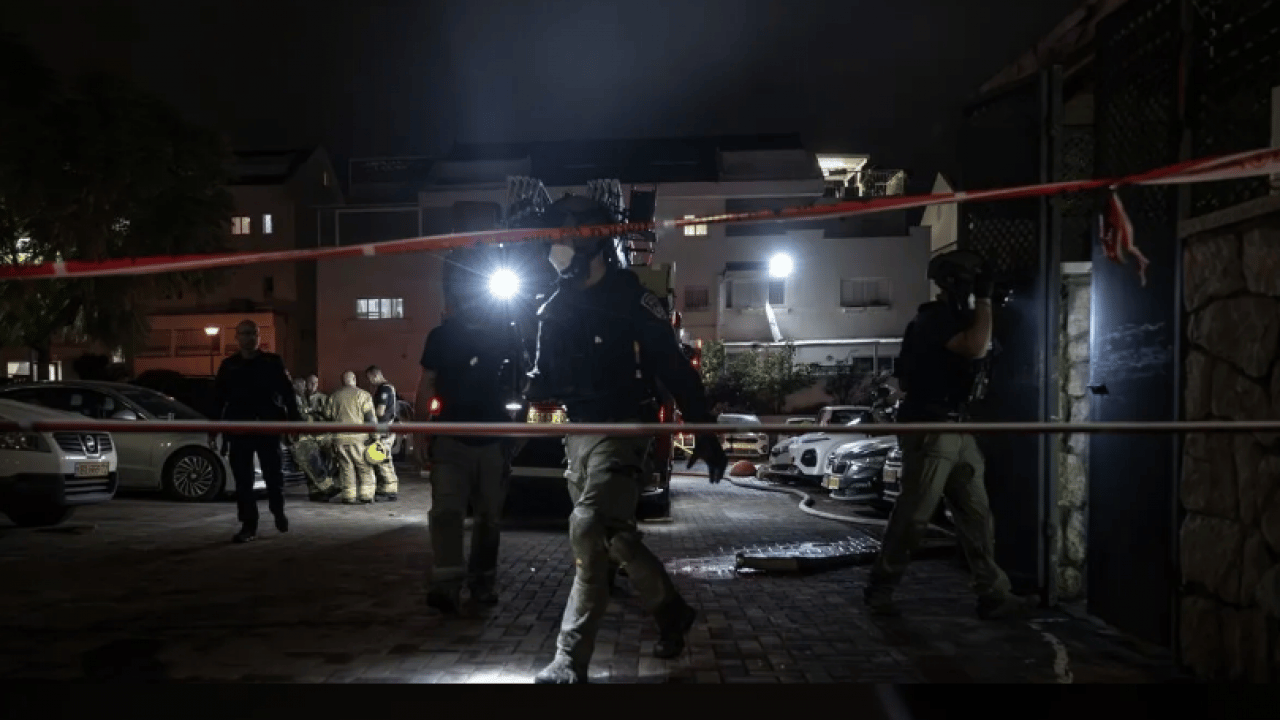 Foto - İran füzeleri demir kubbeyi deldi geçti! İşgalci panikte