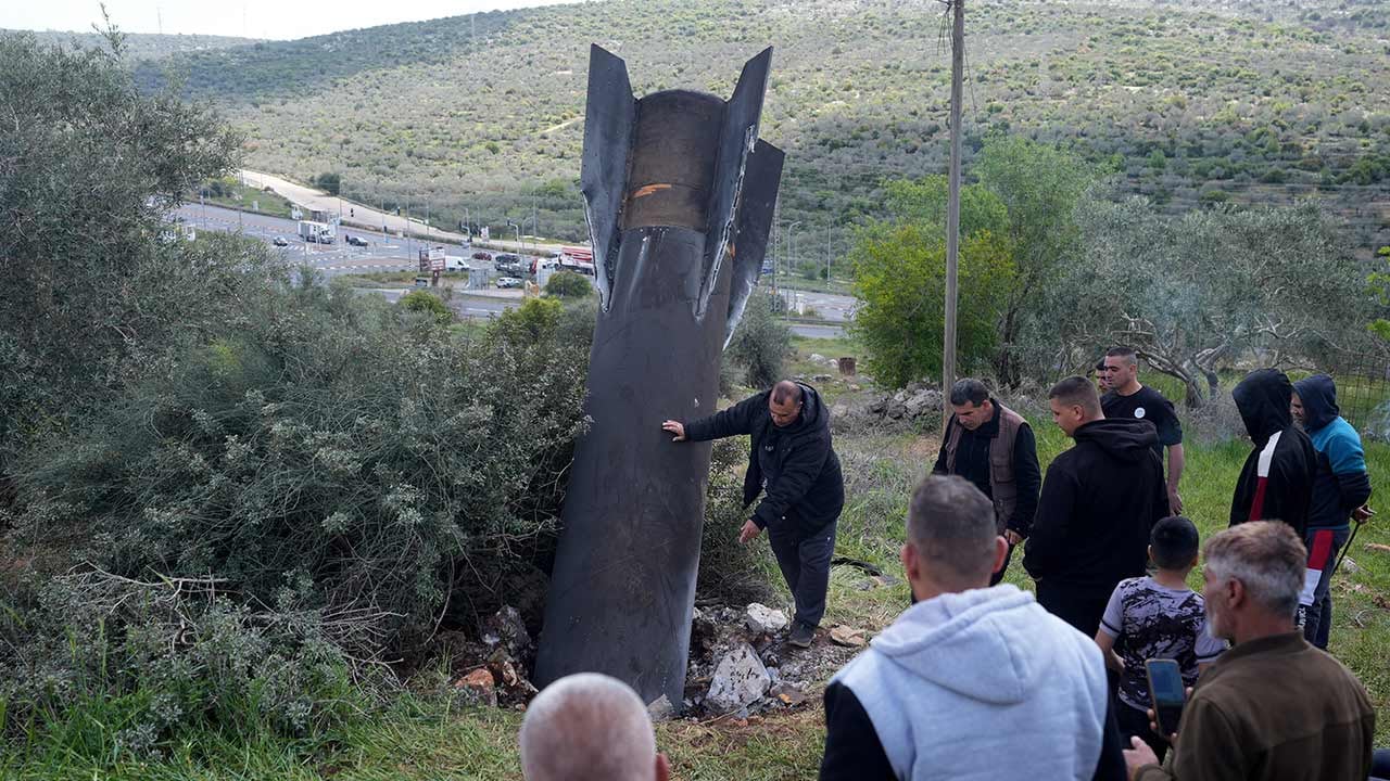 Foto - İran füzesi Filistin'e düştü!