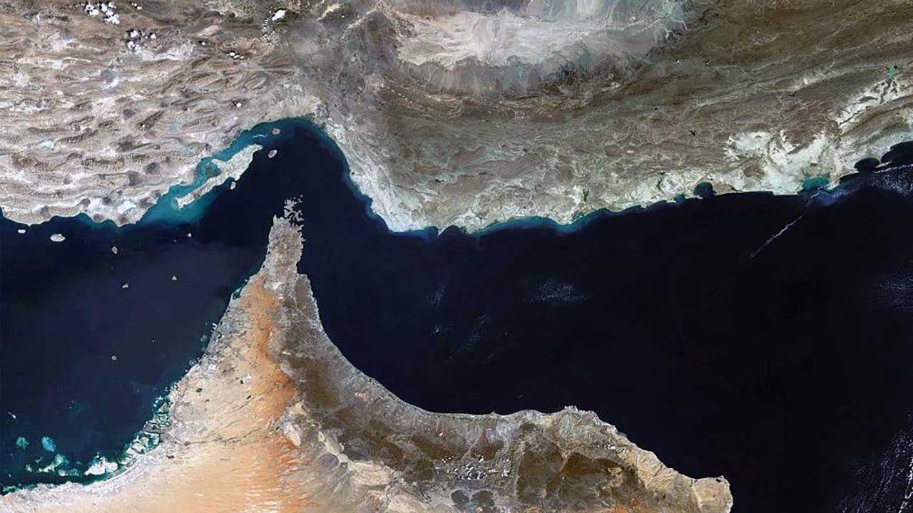 Foto - İran, Hürmüz Boğazı'na mayın döşemiş! Gemiler için yeni rota paylaşıldı