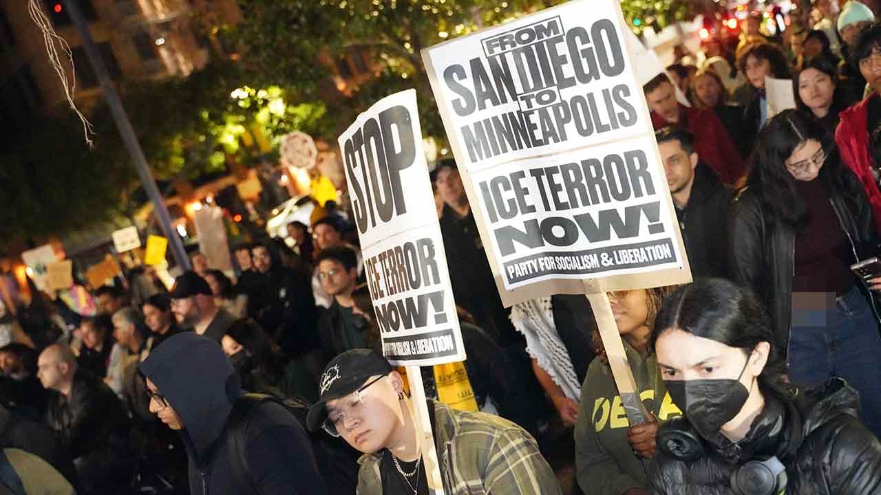 Foto - İran için ortalığı ayağa kaldıran Trump kendi ülkesine sessiz! Yüz binler sokağa indi