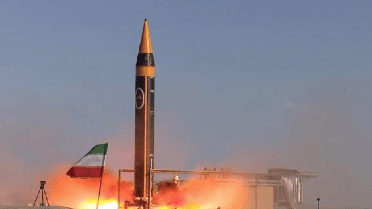 Foto - İran, Irak Bölgesi'ne balistik füze fırlatıldığı iddialarını yalanladı! Dünyaya ilan etti