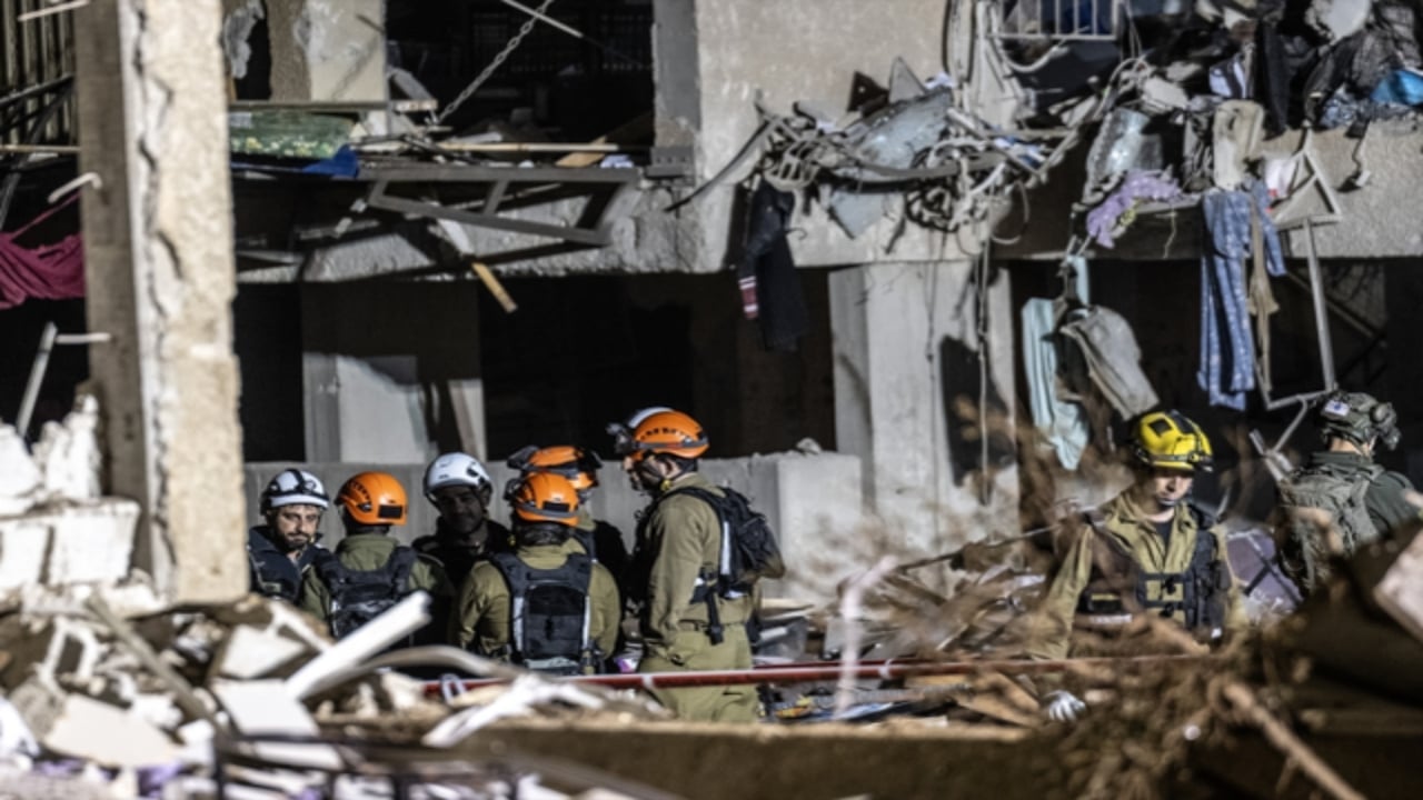Foto - İran, İsrail’in feleğini bir günde şaşırttı! Füzelerin yağmur gibi yağdığı son saldırıda 200’den fazla ölü ve yaralı var