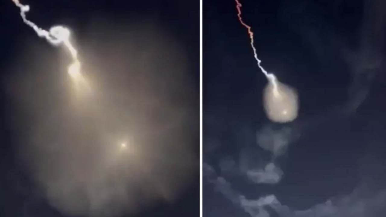 Foto - İran ordusu, Seccil füzelerini ateşledi! İsmini İslam tarihindeki Fil Vakası'ndan alan 'Pişmiş Çamur'