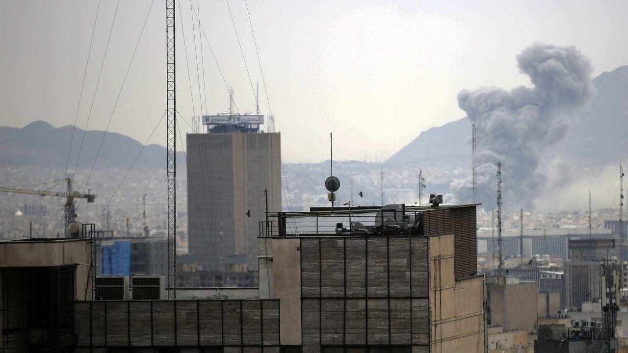 Foto - İran Sağlık Bakanlığı duyurdu: ABD-İsrail saldırılarında bugüne kadar 210 çocuk yaşamını yitirdi