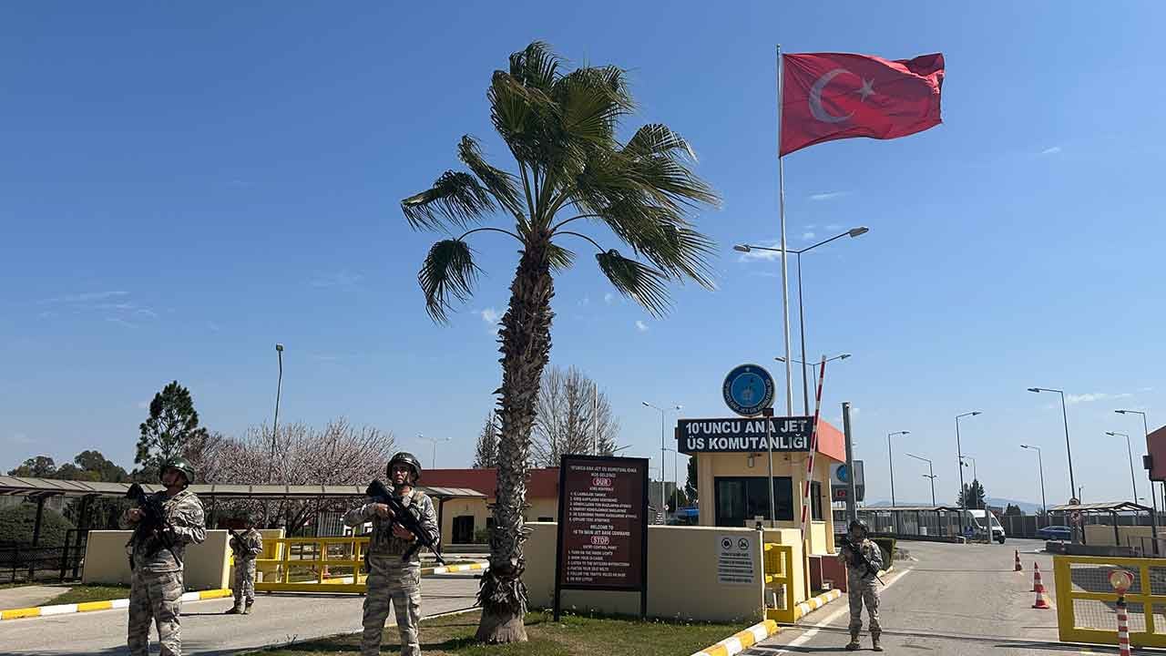 Foto - İran savaşında sıcaak saatler yaşanıyordu: İncirlik Üssü'nden merak uyandıran kare geldi