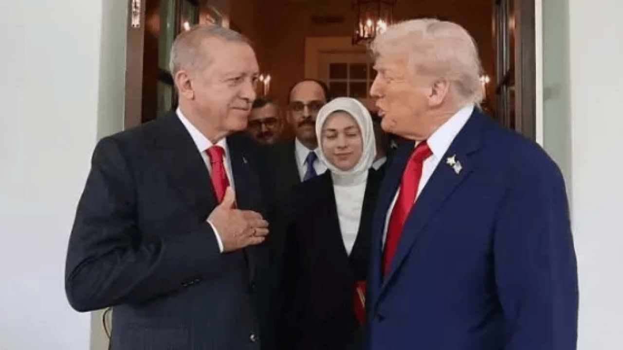 Foto - İran savaşıyla ilgili çarpıcı anket: İşte Türkiye hangi ülkeyle hareket etmeli sorusunun cevabı!