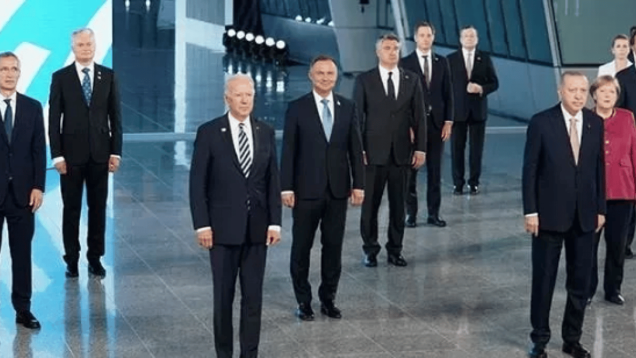 Foto - İran savaşıyla ilgili çarpıcı anket: İşte Türkiye hangi ülkeyle hareket etmeli sorusunun cevabı!