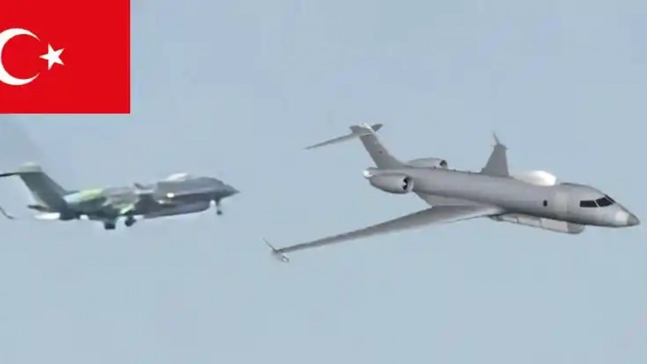 Foto - İran vurulurken Türkiye çok kritik HAVASOJ elektronik harp uçağını havalandırdı