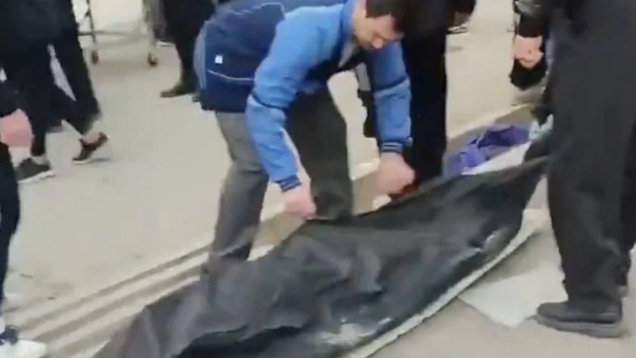 Foto - İran'da sokaklar ceset torbalarıyla doldu: Ölü sayısı belli oldu!