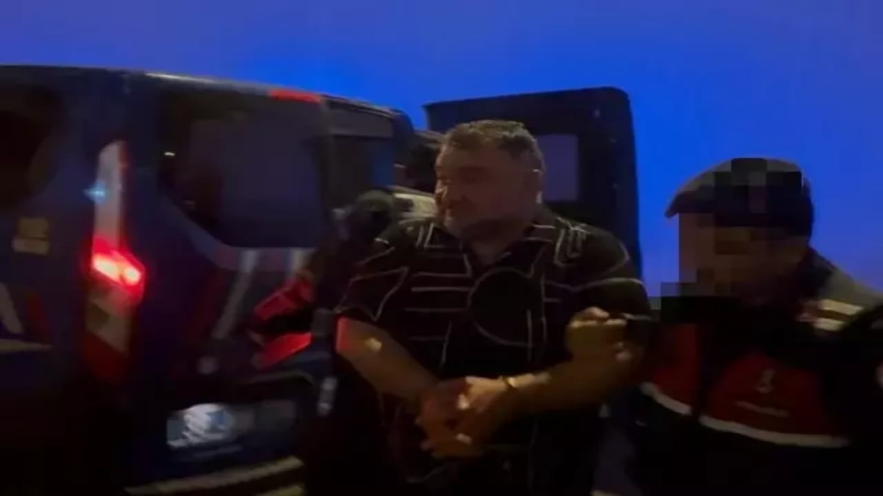 İş dünyasında kanlı hesaplaşma! Başarılı iş adamı aracında kurşun yağmuruna tutuldu