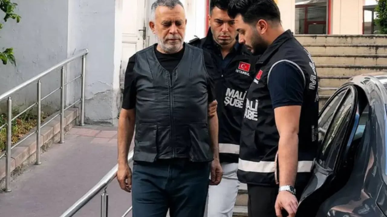 Foto - İşadamını kandırıp sonra özür mektubu yollamış: 2.1 milyarlık 'borç' belgesi soruşturma dosyasında