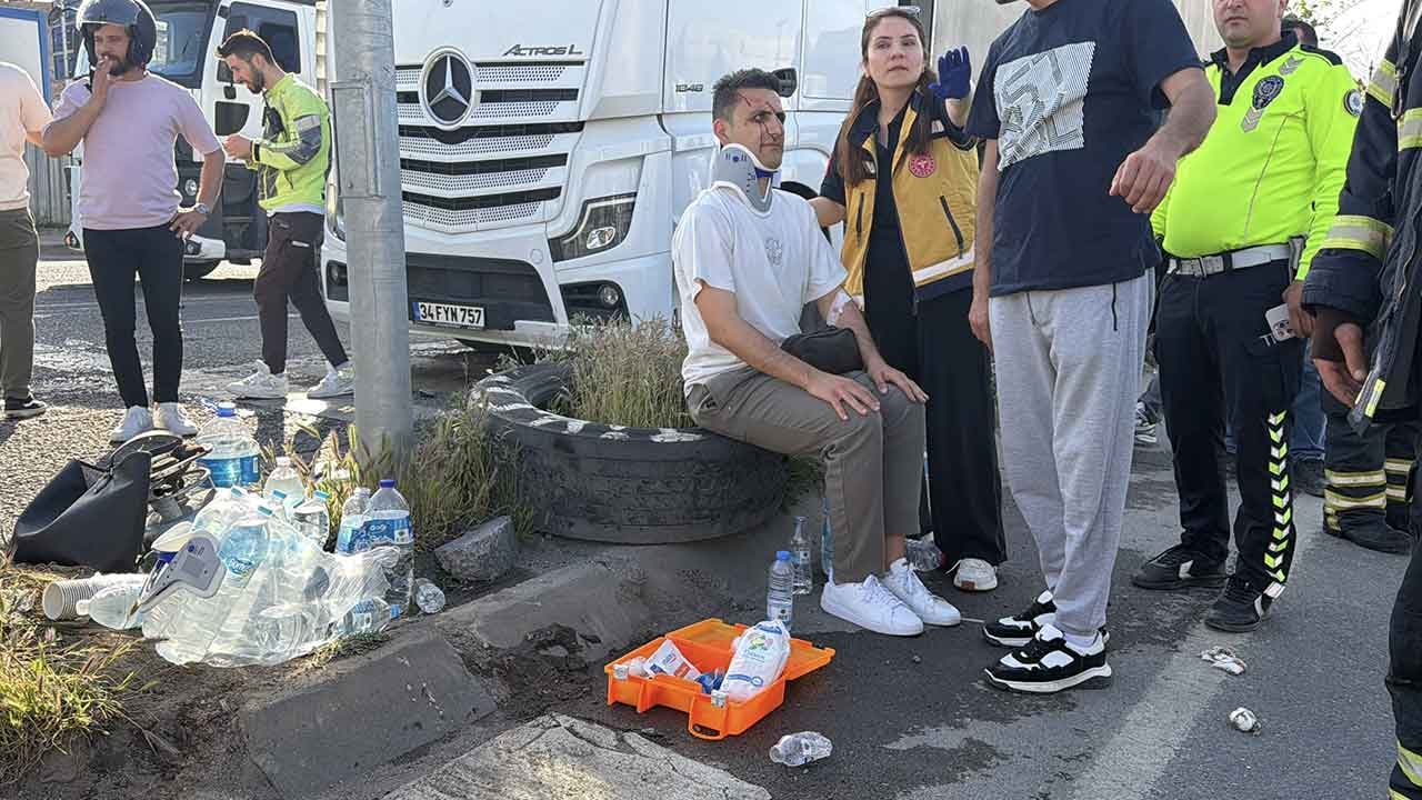 Foto - İşçi servisi ile tır çaprıştı: Ölü ve yaralılar var