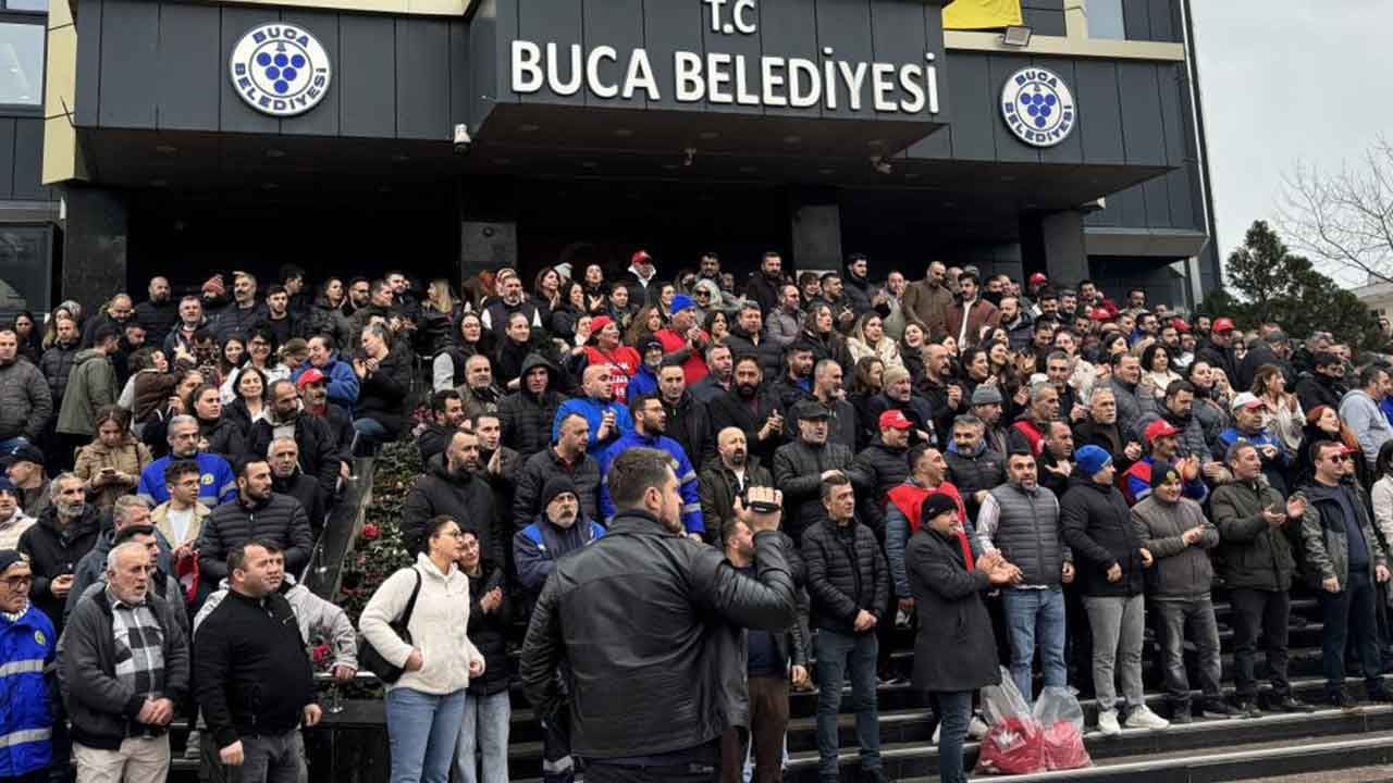 Foto - İşçiler hakkını ararken CHP'li başkan Phuket'te eğleniyordu: Bugün yolsuzluktan gözaltına alındı