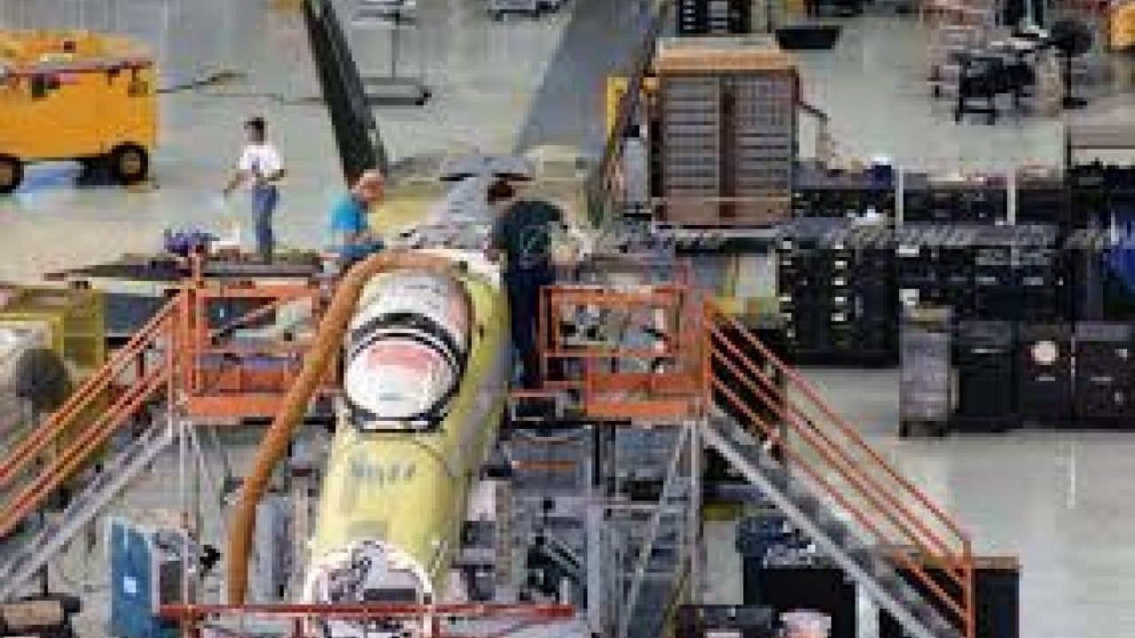 İşçiler savunma devine geri adım attırdı: Çıkış yolu bulamadılar, çalışanların istedikleri parayı verecekler