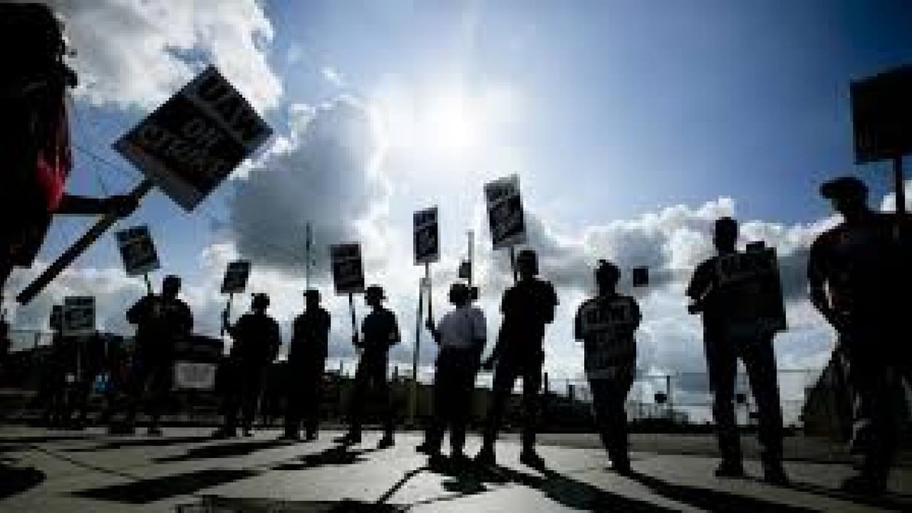 Foto - İşçiler savunma devine geri adım attırdı: Çıkış yolu bulamadılar, çalışanların istedikleri parayı verecekler