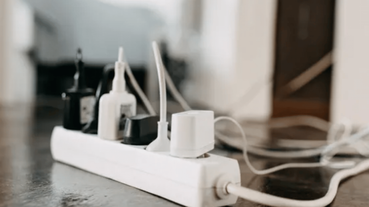 Foto - Isı üreten ve kompresörle... Uzatma kablosuna asla takılmaması gereken 10 cihaz