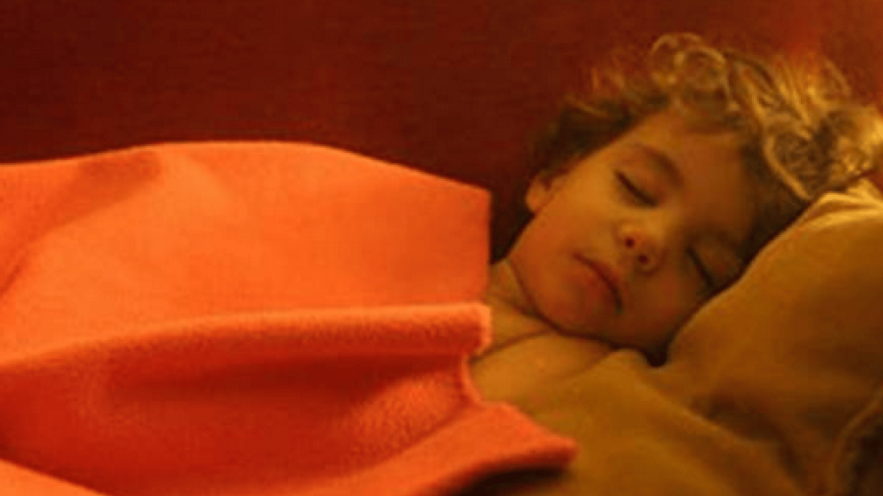 Foto - Işık açık uyuyanlar için esas problem kapıya dayandı! Esas bu hastalıklardan korkacaksınız...