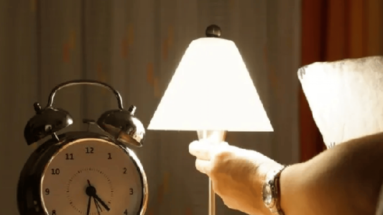 Foto - Işık açık uyuyanlar için esas problem kapıya dayandı! Esas bu hastalıklardan korkacaksınız...