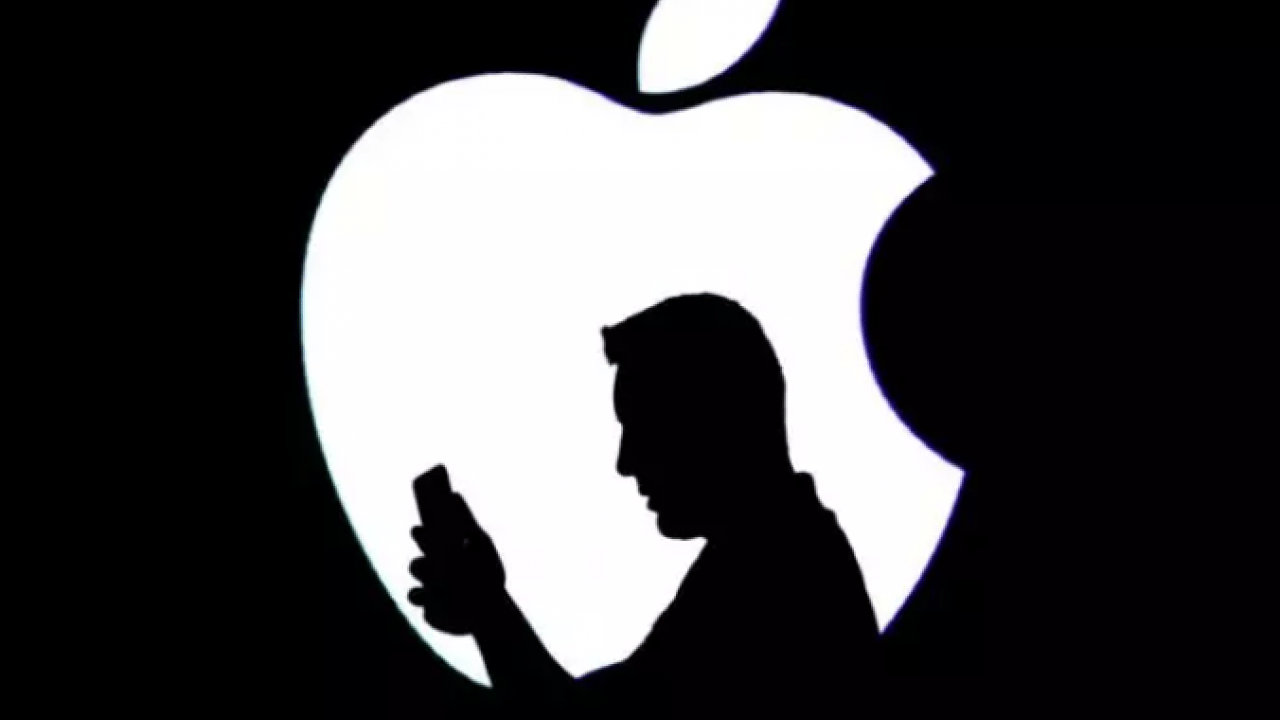 Islak mendil telefonu bu hale getirdi! 127 bin liralık telefon zarar gördü!