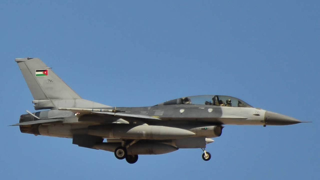 Foto - İslam ülkesi bir haftada ikinci kez Suriye’yi vurdu! Açıklama gece vakti geldi