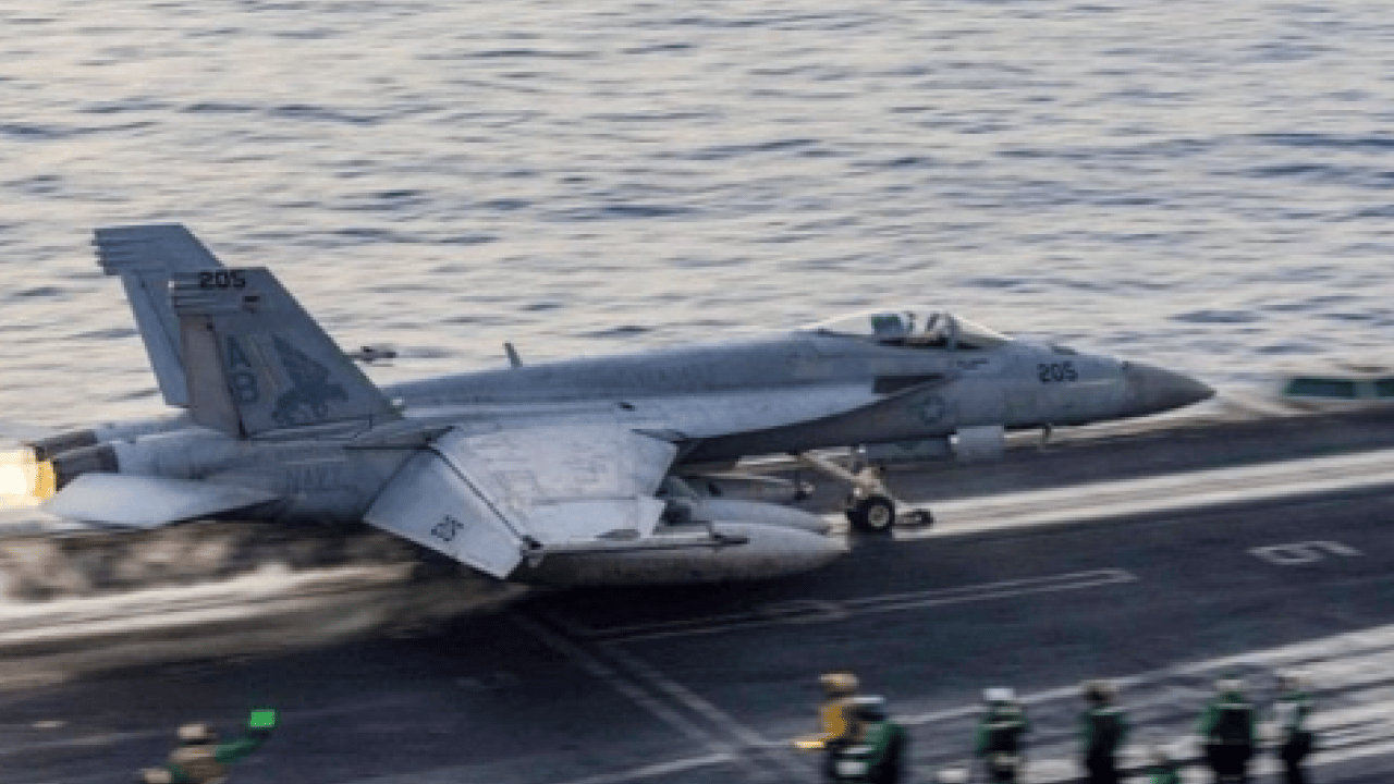 Foto - İslamabad fiyaskosu savaşın fitilini ateşledi! Küresel haydut ABD’nin uçaklarında artış gözleniyor