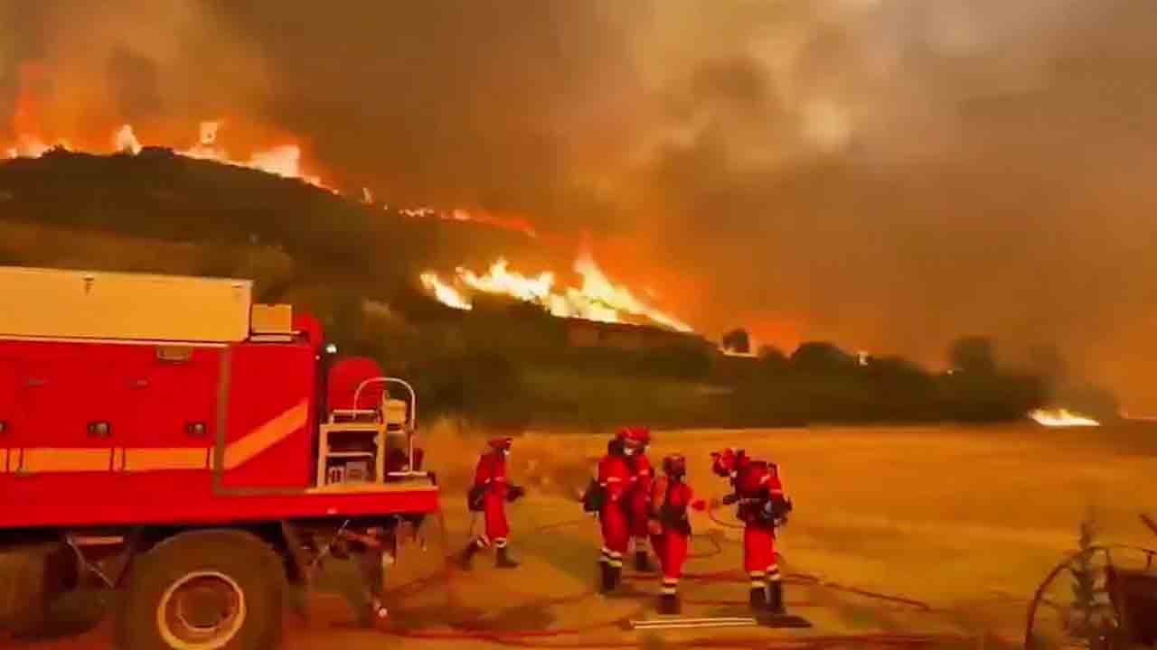 Foto - İspanya alev alev: 11 bin dönüm kül, 400 tahliye!
