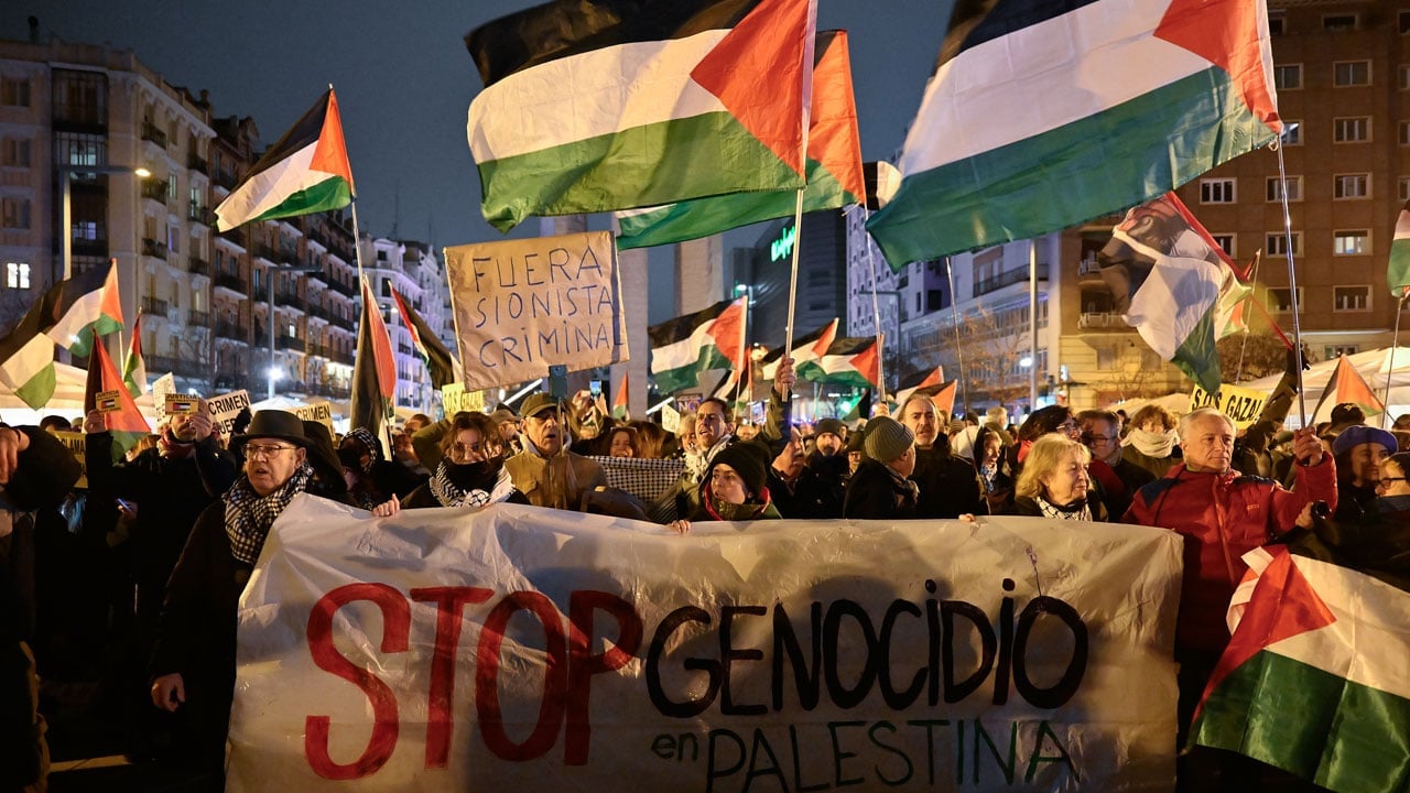 İspanya'da Maccabi Tel Aviv protesto edildi! Madrid sokaklarında "Özgür Filistin" sesleri