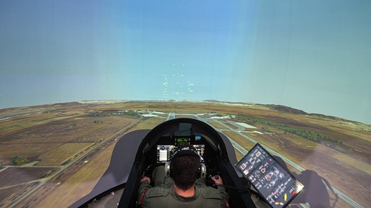 Foto - İspanya’ya ihraç edilecek Önce HÜRJET’i sattık şimdi de simülatörü 