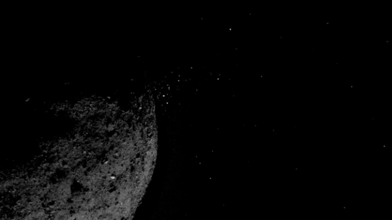 Foto - İspanyol yazardan korkutan iddia! Dev asteroit Dünya'ya çarpabilir
