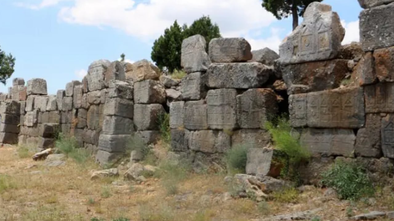 Isparta'da esrarengiz yapı: 113 yıllık sır çözüldü!