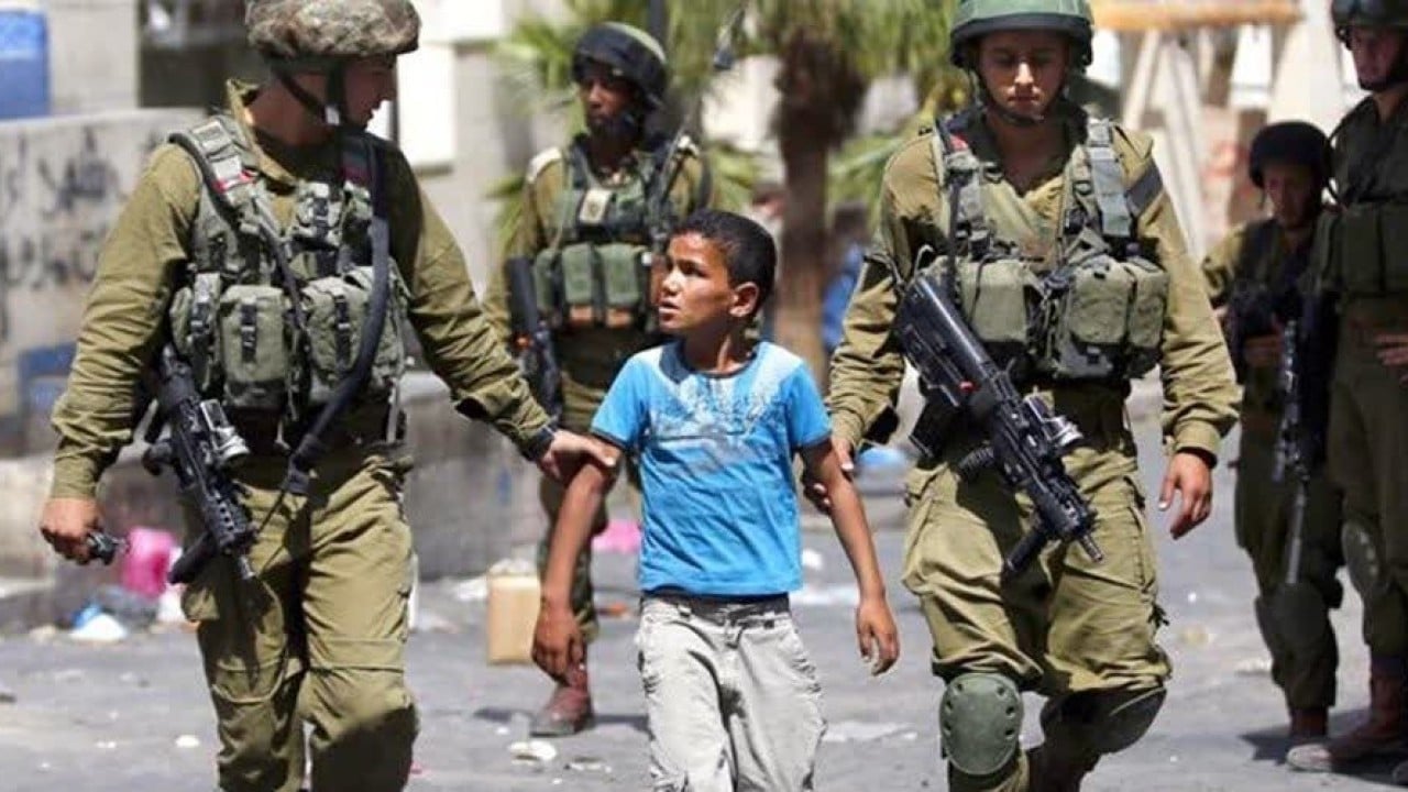 Foto - İsrail 1630 çocuğu gözaltına aldı!