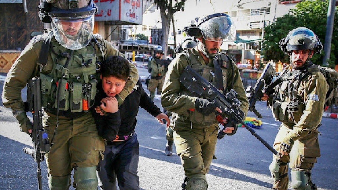 İsrail 1630 çocuğu gözaltına aldı!