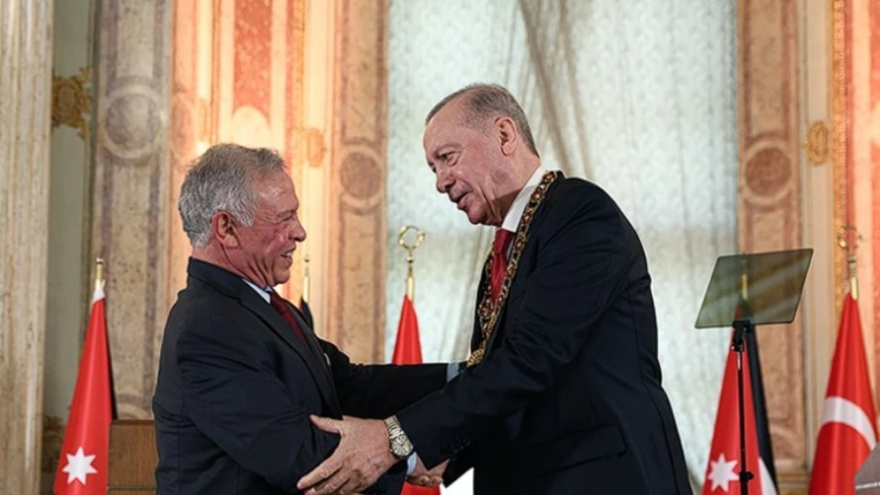 Foto - İsrail baskısını gördüler, usul usul Türkiye’ye yanaştılar! Bir ülke daha dümeni Ankara’ya kırdı