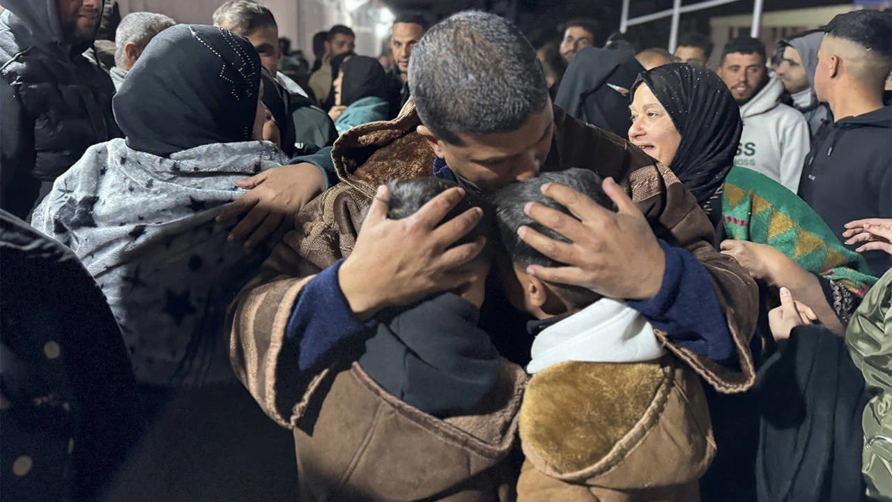 Foto - İsrail ‘hain’ arayışında! Siyonistlerden Gazze'ye geçenlere alçak teklif