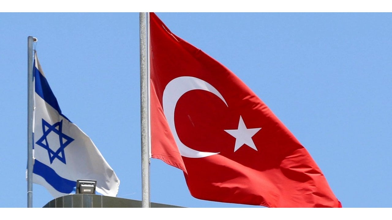 Foto - İsrail Savunma Bakanı’ndan alçak provokasyon: Türkiye haritasını arkasına alıp "Hazırız" dedi
