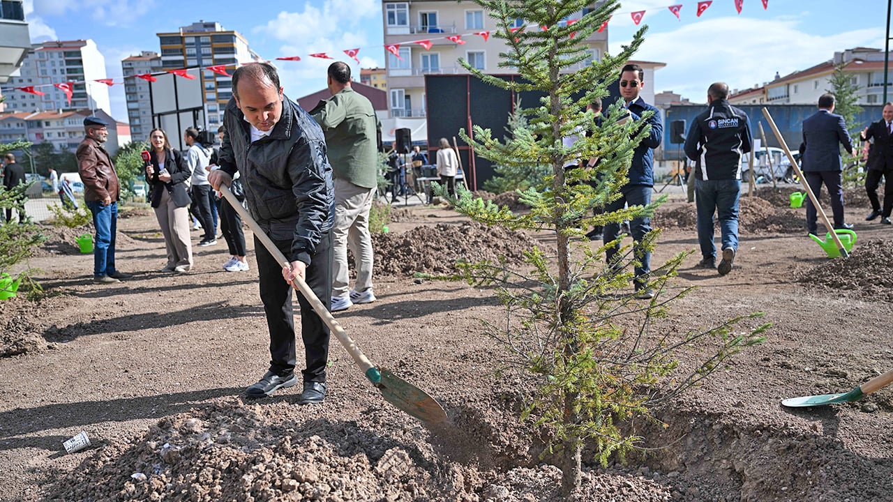 Foto - İsrail soykırımında şehit olan 250 Filistinli gazeteci anıldı: İnsanlık vicdanında ‘umut tohumu’ diktiler