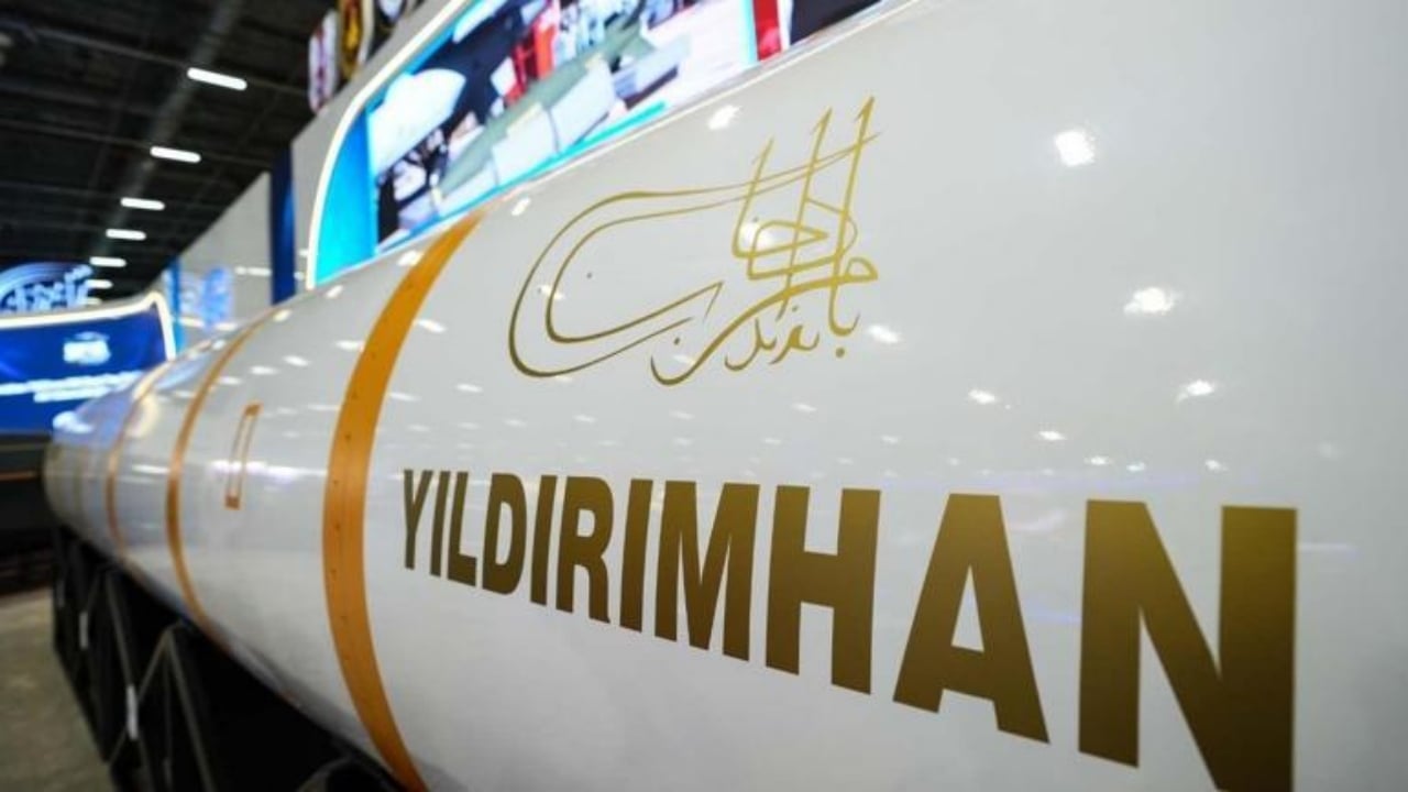 Foto - İsrail’de "YILDIRIMHAN" paniği! Türkiye’nin 6 bin kilometre menzilli kıtalararası balistik füzesi yerlerinden hoplattı