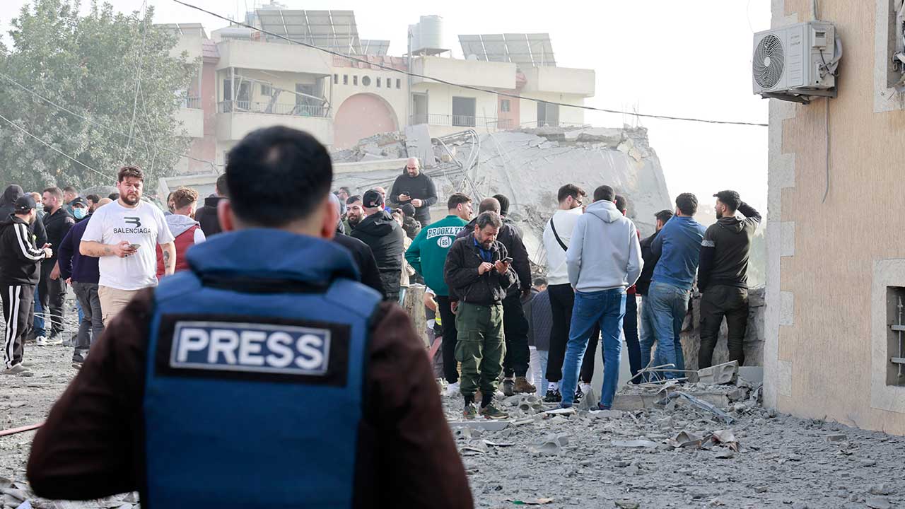 Foto - İsrail'den kalleş saldırı