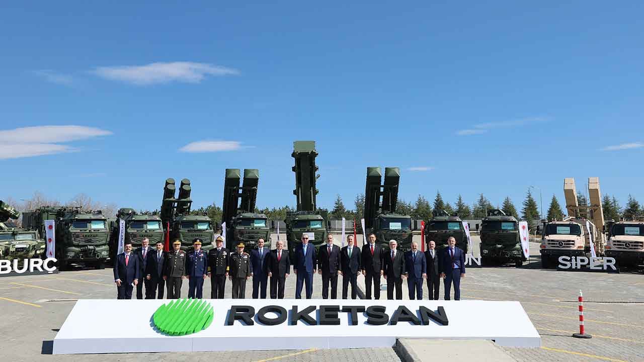 Foto - İsrail'i tir tir titreten görüntü! Başkomutan Erdoğan, yerli ve milli silahlarla poz verdi