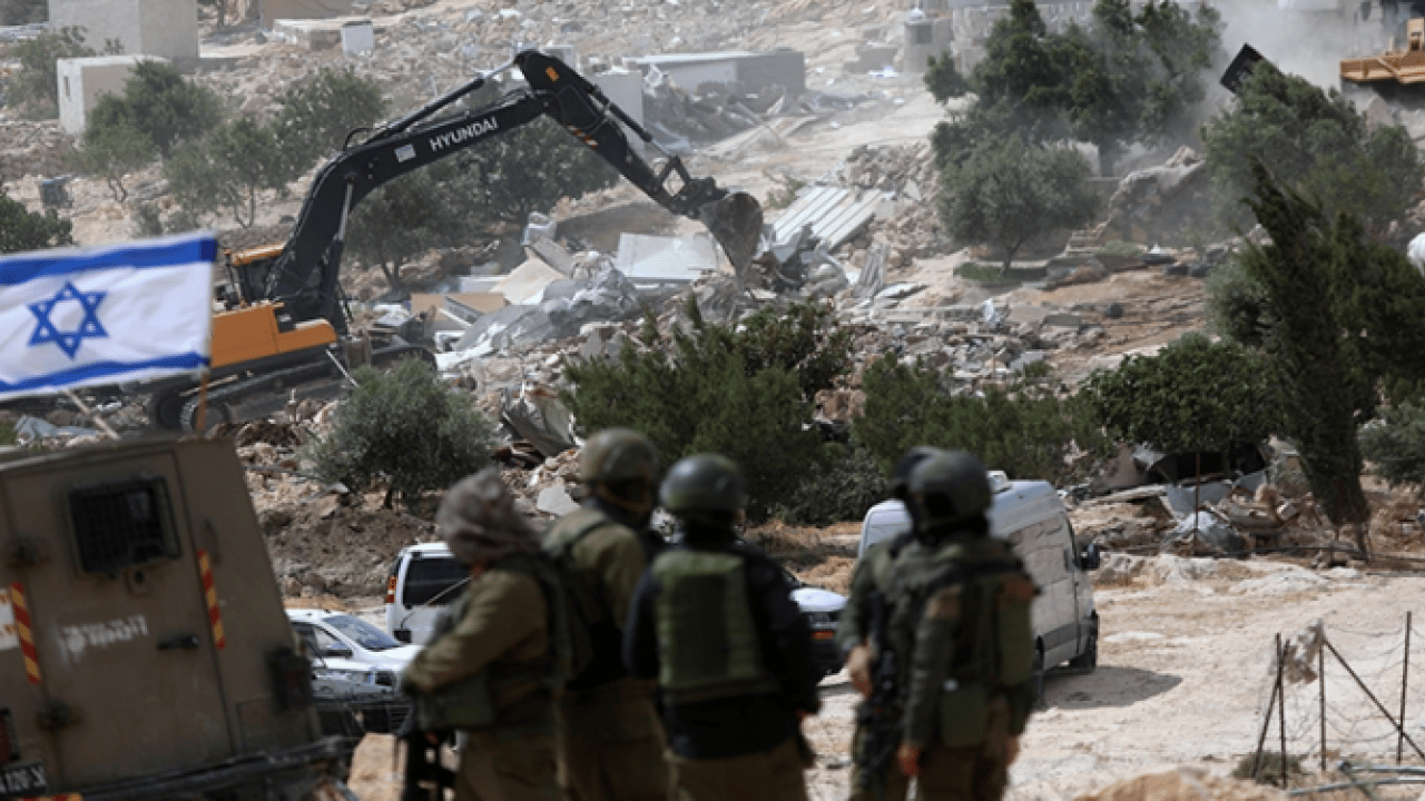Foto - İsrail’in Batı Yaka’daki çevre terörü! Bir haftada 777 ağaç kökünden söküldü