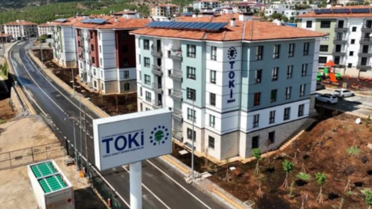 Foto - İstanbul, Ankara ve İzmir çok merak ediliyordu: 500 bin konutta yeni kura takvimi açıklandı