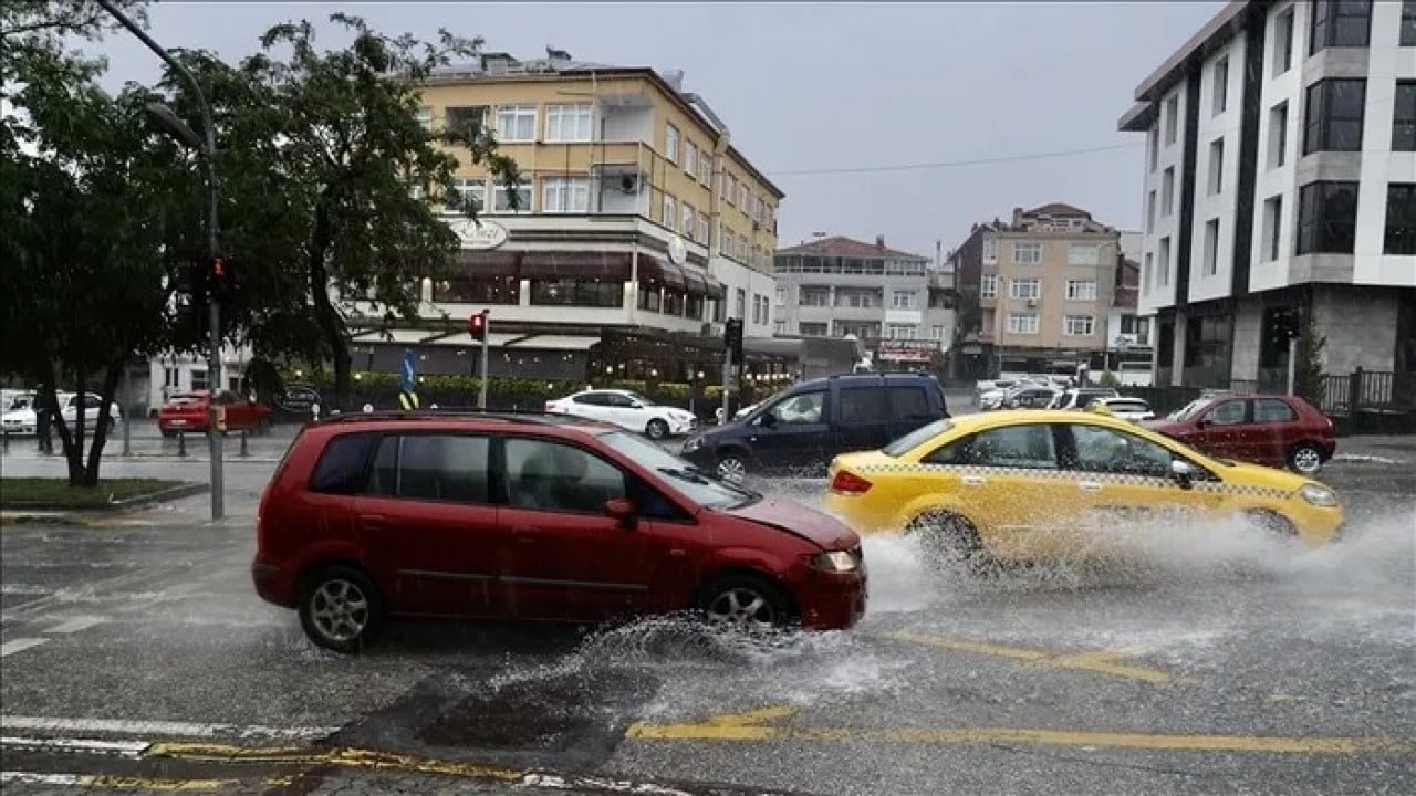 Foto - İstanbul beyaza bürünüyor! Kar fırtınası kapıda, Meteoroloji’den İstanbul’a dondurucu uyarı
