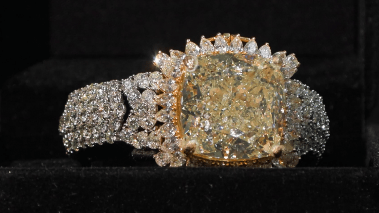 Foto - İstanbul Emniyet Müdürlüğü'nde sergilendi: Tam 3 milyon dolar değerinde!