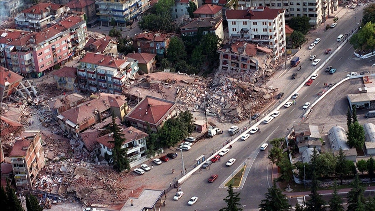 Foto - İstanbul için deprem uyarısı