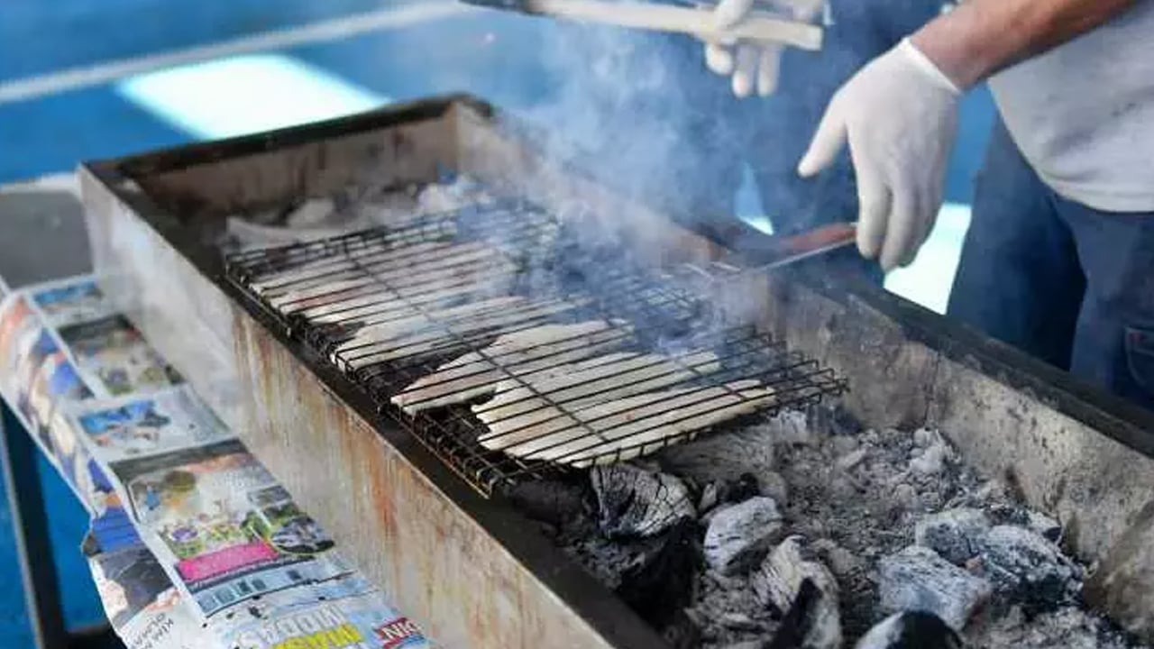 Foto - İstanbul Ortaköy'deki facianın ardından uzmanı uyardı! Sokaktan bunları yemeyin! Gıda zehirlenmesine sebep oluyor