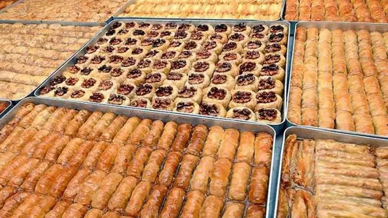 Foto - İstanbul Ortaköy'deki facianın ardından uzmanı uyardı! Sokaktan bunları yemeyin! Gıda zehirlenmesine sebep oluyor