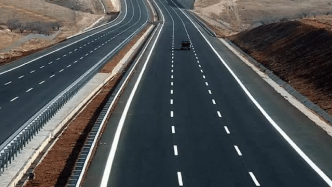 Foto - İstanbul trafiğinde bir ilk! Nokta atışı tespit edildi!