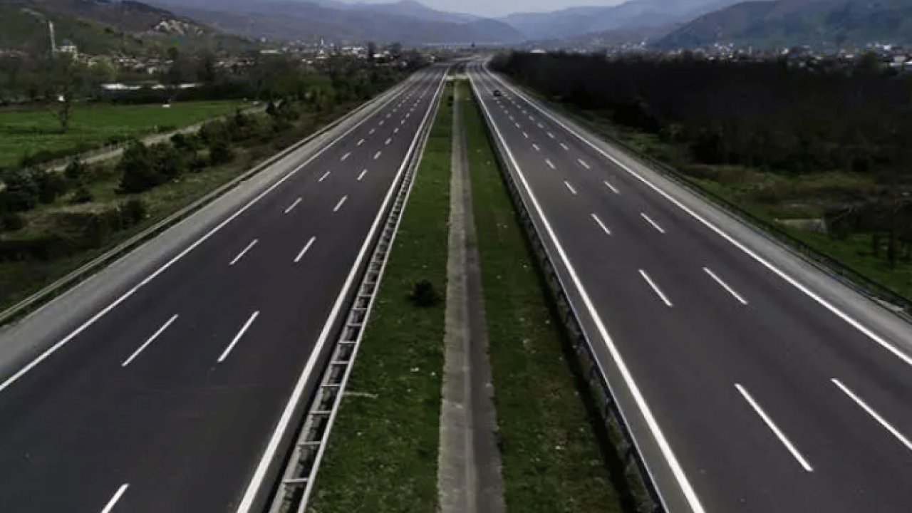 İstanbul trafiğinde bir ilk! Nokta atışı tespit edildi!